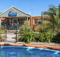 COMFORT INN COACH AND BUSHMANS - Broome Tourism