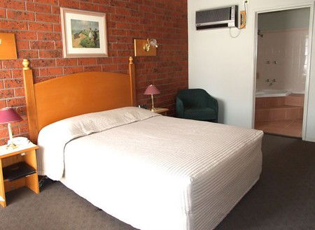 Abbotswood Motor Inn - Broome Tourism 2