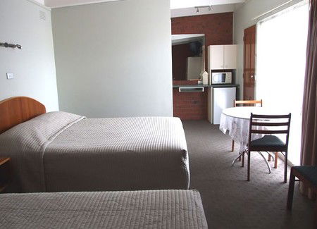 Abbotswood Motor Inn - Broome Tourism 4