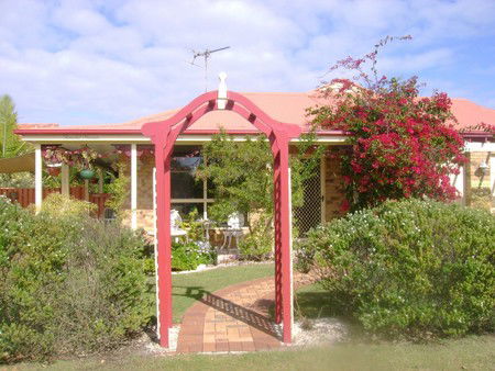Angels Beach Lodge - Broome Tourism 0