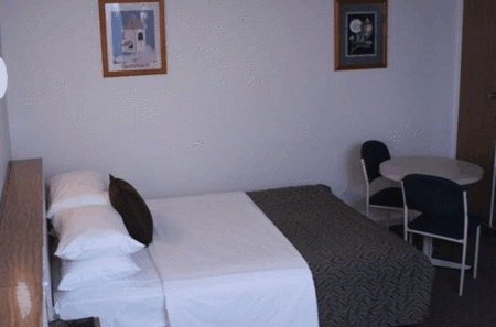 Burkes Hotel Motel - Broome Tourism 1