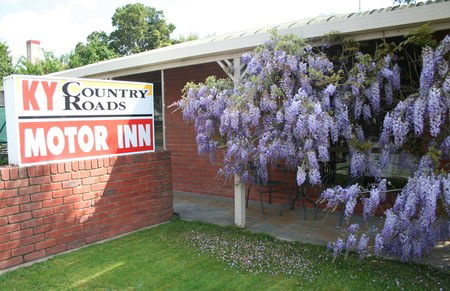 KY COUNTRY ROADS MOTOR INN - Broome Tourism 0
