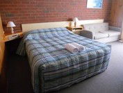 KY COUNTRY ROADS MOTOR INN - Broome Tourism 4