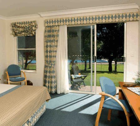 The Retreat At Wisemans - Broome Tourism 1
