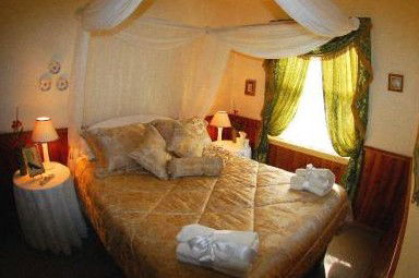 Segenhoe Inn - Broome Tourism 1