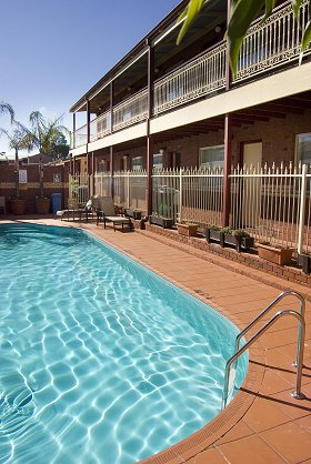  Broome Tourism