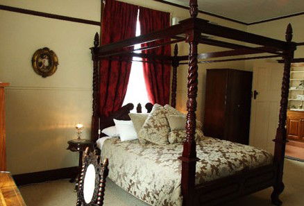 Beaufort House - Broome Tourism 0
