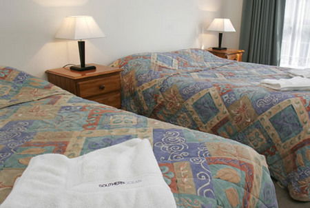 Southern Ocean Motor Inn Port Campbell - Broome Tourism 0