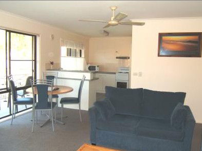 Ocean Drive Apartments - Broome Tourism 0