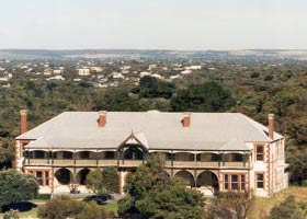 Oceanic Sorrento - Whitehall - Broome Tourism 1