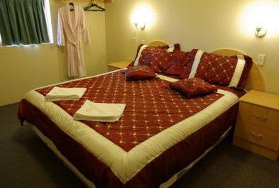 Sleep Express Motel - Broome Tourism 2