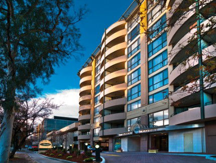 Medina Executive James Court Canberra - Broome Tourism 1