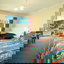 Clan Lakeside Lodge - Broome Tourism 6