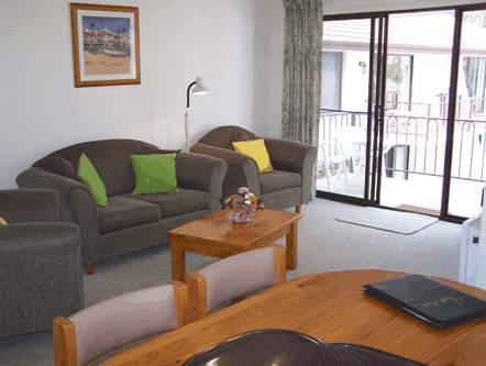 Peninsular Apartments - Broome Tourism 2