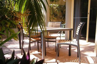 Clarks Beach Apartment - Broome Tourism 0