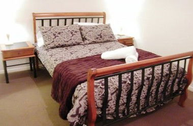 Clarks Beach Apartment - Broome Tourism 3