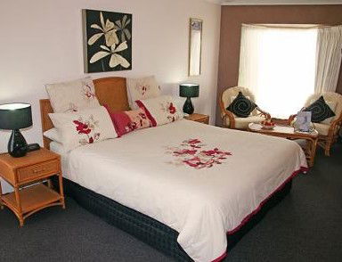 Sapphire Waters Motor Inn - Broome Tourism 1