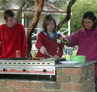 Cape Jervis Holiday Units - Broome Tourism