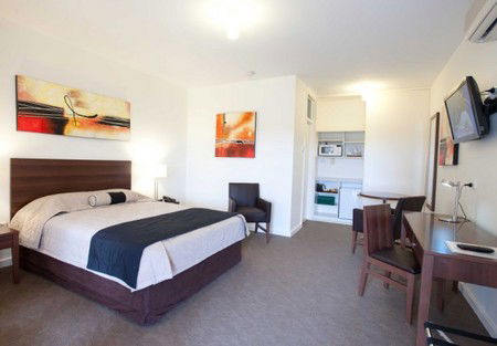 Standpipe Golf Motor Inn - Broome Tourism 3