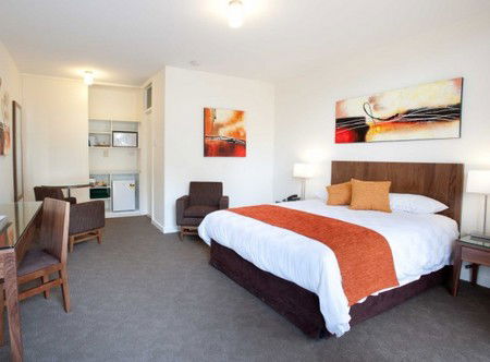 Standpipe Golf Motor Inn - Broome Tourism 4