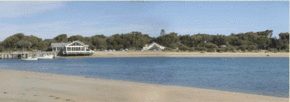 Barwon Heads Hotel - Broome Tourism 2