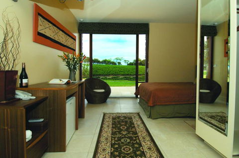 Chapel Hill Winery Guest House - Broome Tourism 1