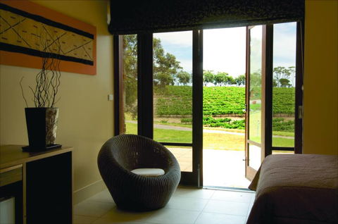 Chapel Hill Winery Guest House - Broome Tourism 3