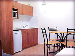 Pioneer Way Motel - Broome Tourism 2