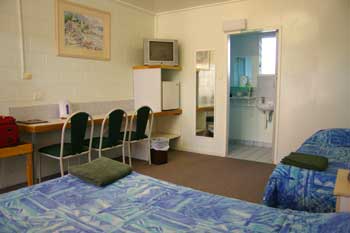 Cooroy Motel & Caravan Park - Broome Tourism 1