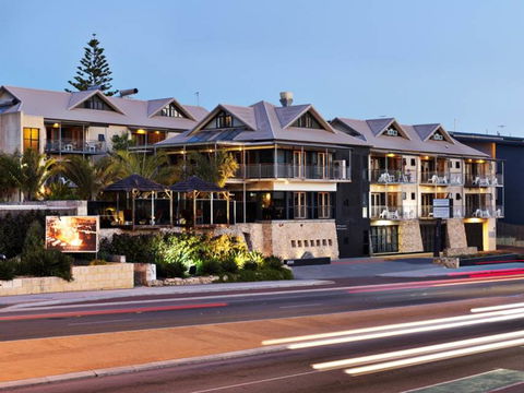 Sunmoon Boutique Resort - Broome Tourism 0