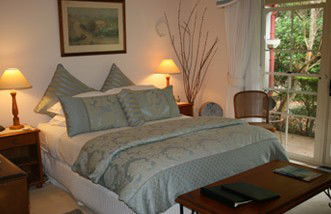 Noosa Valley Manor - Bed And Breakfast - Broome Tourism 0