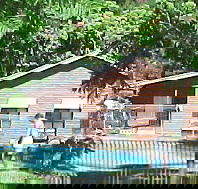 Glass House Mountains Holiday Village - Broome Tourism