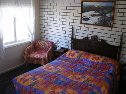 Colonial Lodge Motel - Broome Tourism 2