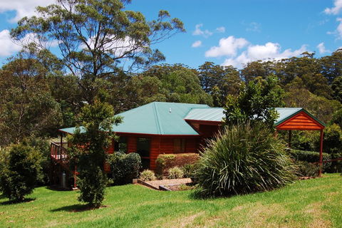 Sketches Mountain Resort - Broome Tourism 1