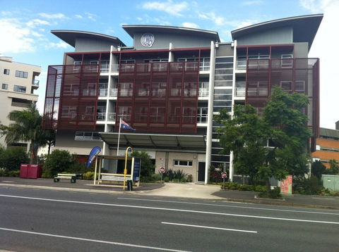 Ruth Fairfax House Accommodation - QCWA - Broome Tourism 1