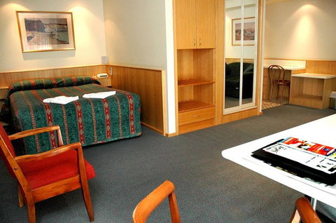 Nirebo Motel - Broome Tourism 2