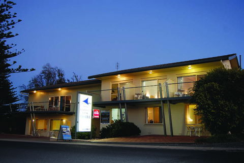 Harbour View Motel - Broome Tourism 0