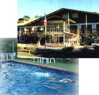 Bright Chalet - Broome Tourism