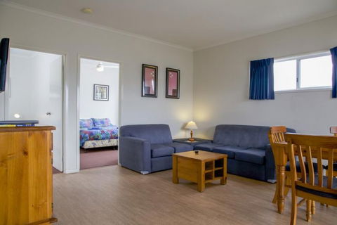 Sundowner Cabin And Tourist Park - Broome Tourism 9
