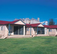 The Mac's Beachfront Villas - Broome Tourism