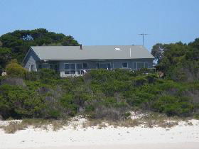 Island Beach SA Broome Tourism