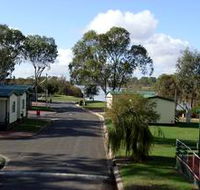 Mannum Caravan Park Cabins - Broome Tourism