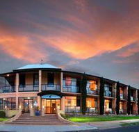 Kangaroo Island Seafront Resort - Broome Tourism