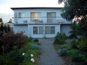 Salty Grape Beach House - Broome Tourism 0