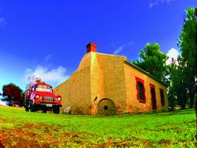 Hindmarsh Island SA Broome Tourism