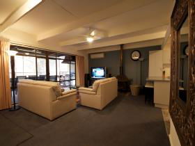 River Shack Rentals - The River Classic - Broome Tourism 0