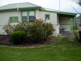 Tobruk Cottage - Broome Tourism 0