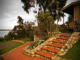 Ulonga Lodge - Broome Tourism 0