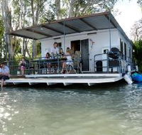 The Murray Dream Self Contained Moored Houseboat - Broome Tourism