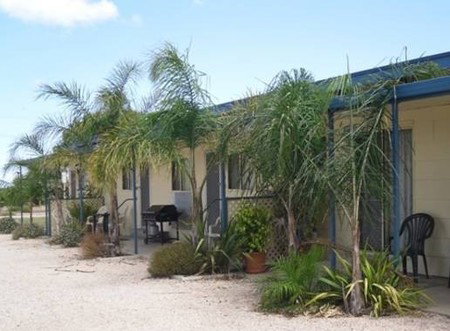 Yorke's Holiday Units - Broome Tourism 4